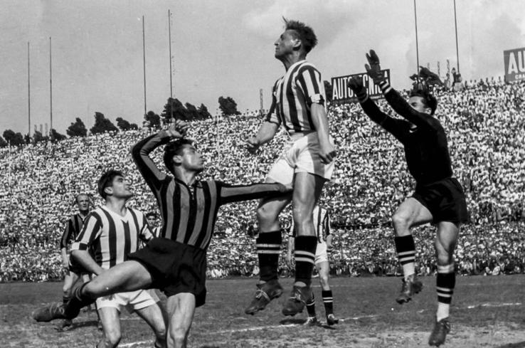 Derby d'Italia, imagine probabilă din 1946 // Foto: Imago
