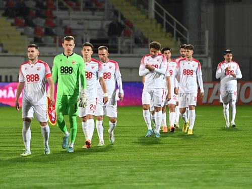 Dinamo a anunțat despărțirea de portarul bosniac Filip Dujmovic (24 de ani).