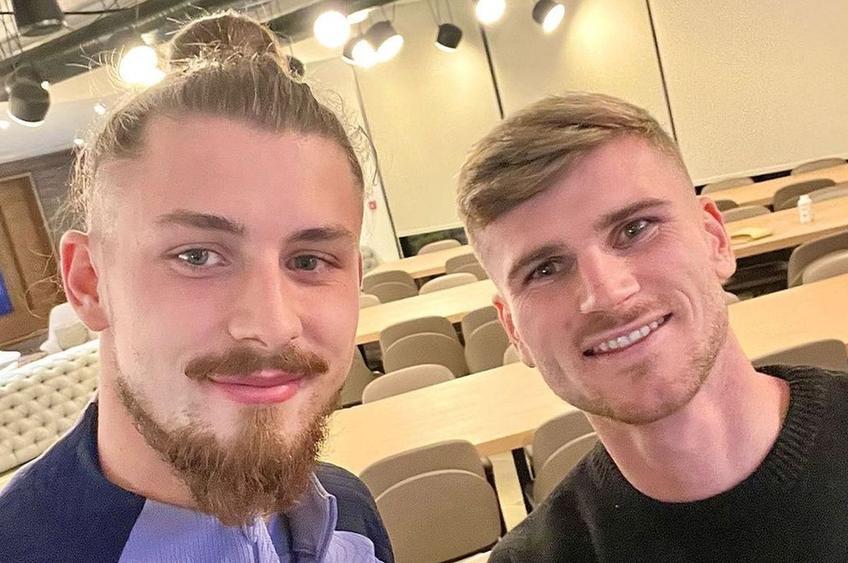 Radu Drăgușin și Timo Werner // sursă foto: Instagram @ spursofficial
