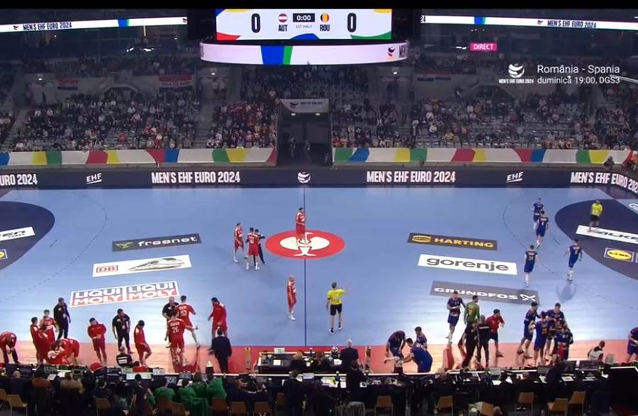 FOTO: Captură TV @Digi Sport 1 Iancu n-a putut să oprească prăbușirea „tricoloră” » România, învinsă clar de Austria în primul meci de la Campionatul European de handbal masculin! Ce urmează