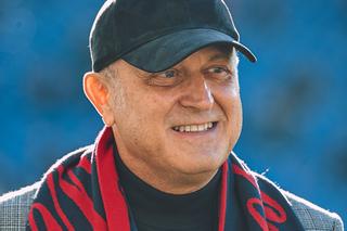 Dan Șucu inovează » La meciul cu Juventus, Genoa va purta un echipament istoric, copiat de la un club colosal! Imaginile fac deja înconjurul lumii