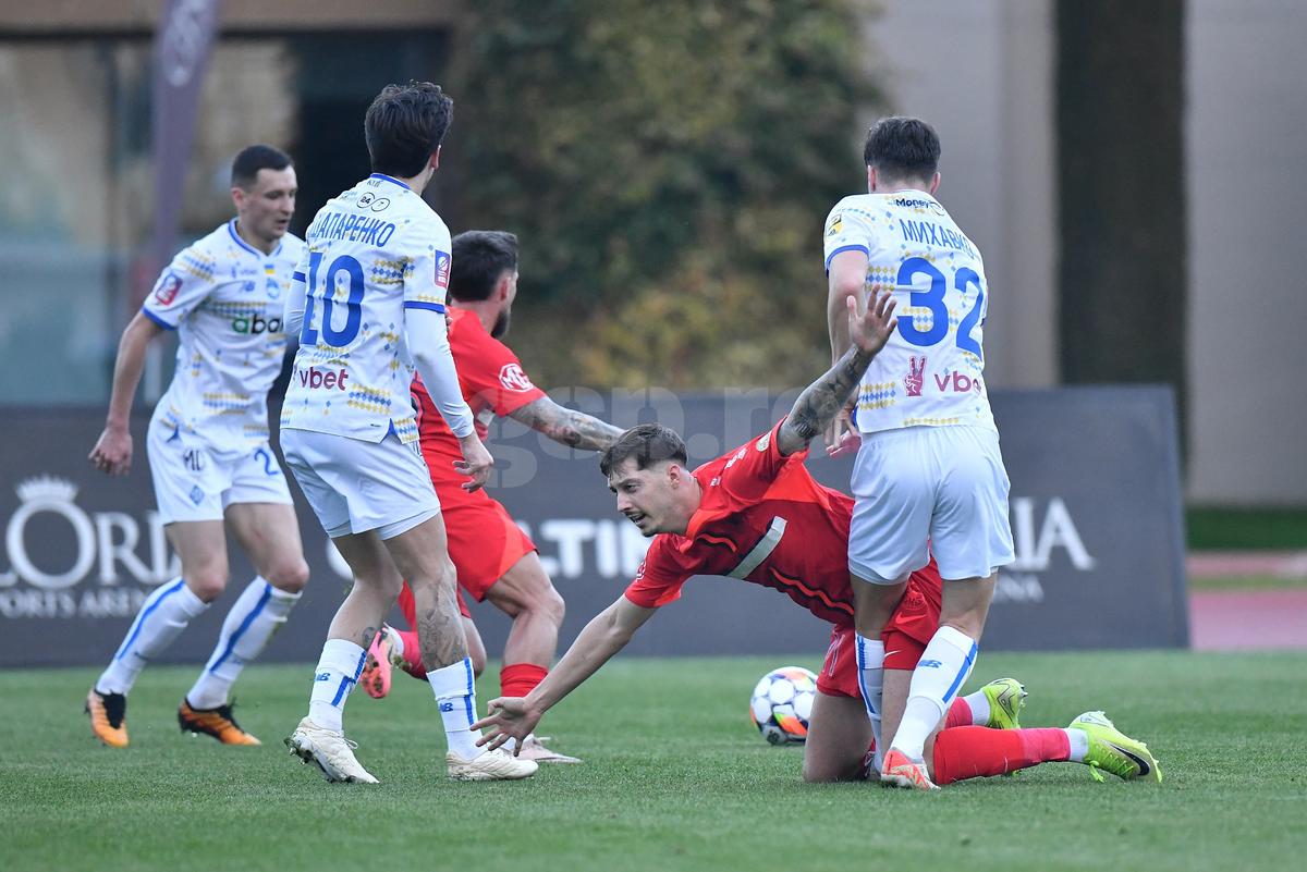 FCSB - Dinamo Kiev 1-2 » Două gafe, două goluri încasate » FCSB, înfrângere în ultimul amical din Turcia