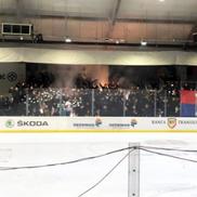 Echipa de hochei a „militarilor”, susținută frenetic de suporteri în „Allianz-Țiriac Arena” din Otopeni / Sursă foto: Facebook@ AS 47