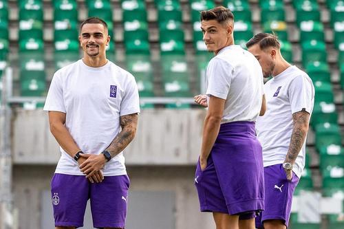 George Ganea, în centru, la Ujpest // foto: Facebook @ Ujpest FC
