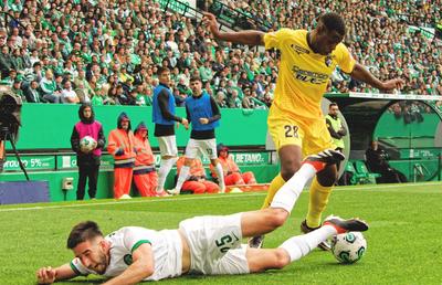 Jucătorul fugit din Turcia a fost prezentat oficial în Superliga