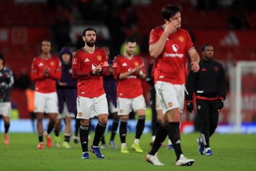 Jucătorii lui Manchester United sunt dezolați după 1-2 cu Brighton / Foto: Imago
