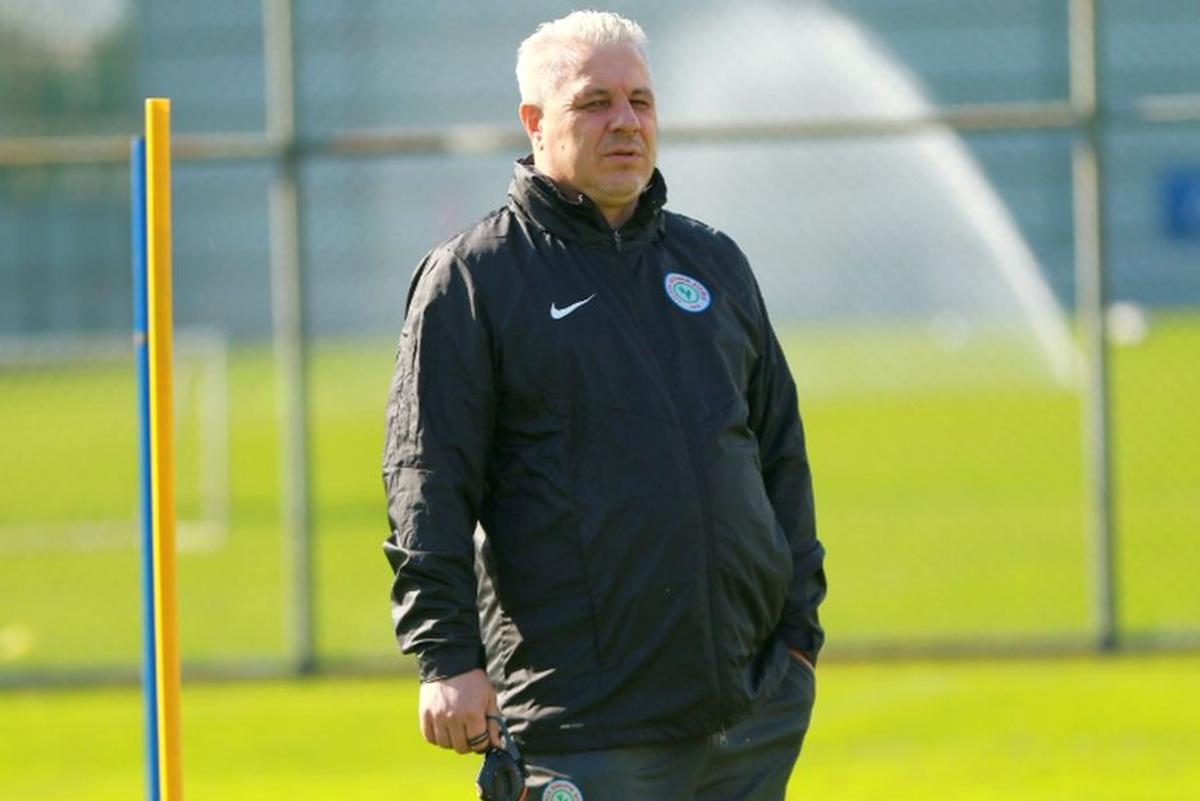 Lui Marius Șumudică i s-a făcut rău după ultima înfrângere a lui Rizespor: „Primește îngrijiri de la medicul nostru”