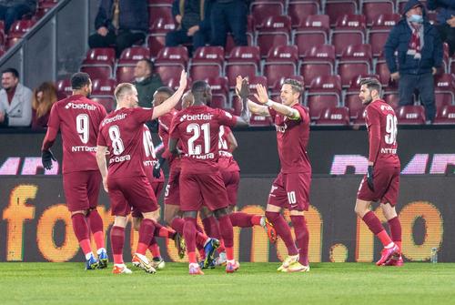 CFR Cluj s-ar fi înțeles cu fundașul central Yuri Matias (27 de ani), chiar înaintea meciului direct cu Gaz Metan, formația la care brazilianul evoluează acum.