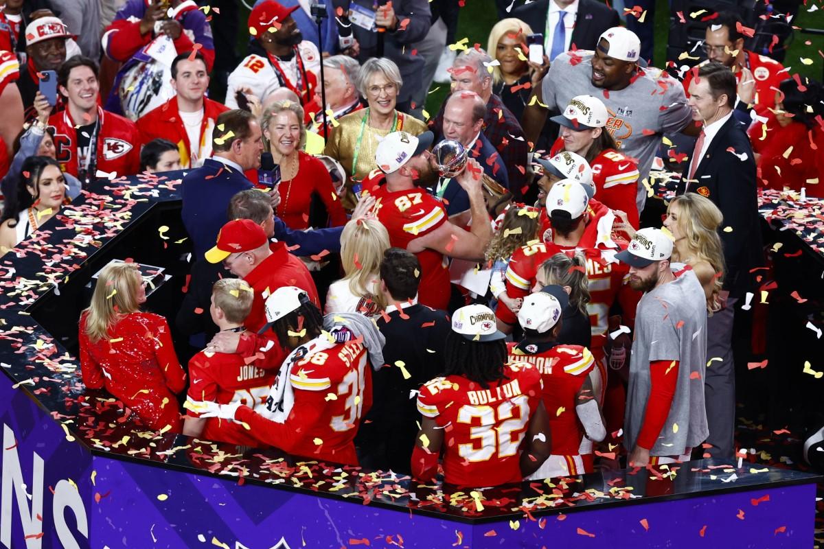 Super Bowl LVIII: Kansas City Chiefs - San Francisco 49ers 25-22