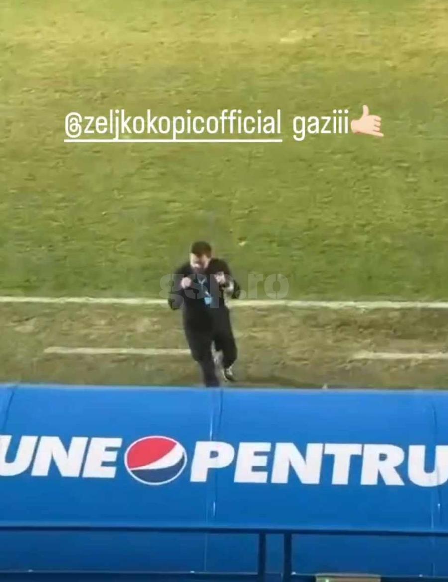 Captură de pe video-ul postat de Vito Kopic, cu tatăl său bucurându-se după 2-0 cu Farul Zeljko Kopic, filmat de fiul său imediat după ce a bătut campioana: ce a postat Vito