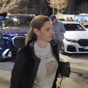 Marilena Hagi, cu un BMW electric la Farul - Dinamo
