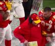 Travis Kelce, furios » Aproape că l-a pus la pământ la Andy Reid