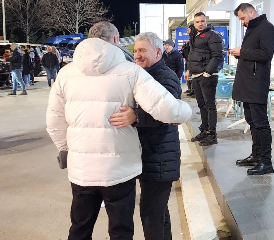 „Lanterna” a luminat mai puternic decât Farul! Dinamo învinge campioana și speră în continuare la salvare! Clasamentul live la retrogradare + Detaliile transmise de reporterii GSP