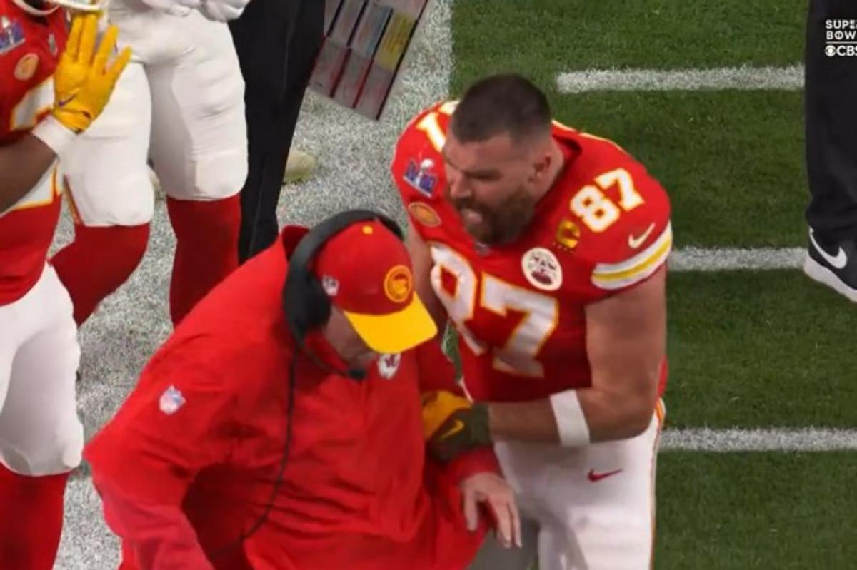 Travis Kelce, furios » A țipat la antrenor și l-a împins! Reacția lui Andy Reid, după finala Super Bowl: „În mod normal, aș fi ripostat, dar m-a prins dezechilibrat”