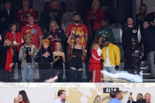 Taylor Swift, show în tribună / Foto: Imago
