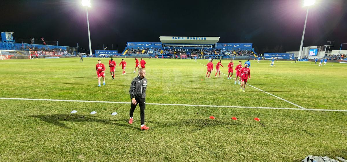 FOTO Farul - Dinamo, sosirea echipelor + imagini dinainte de meci