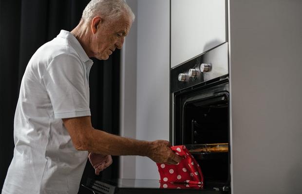 Ghidul modern pentru bărbați: Cum să îți organizezi eficient casa