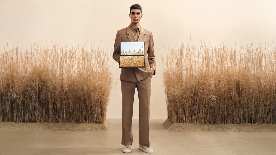 Descoperă lumea posibilităților infinite cu ASUS Zenbook Duo: laptopul dual-screen care redefinește portabilitatea și performanța