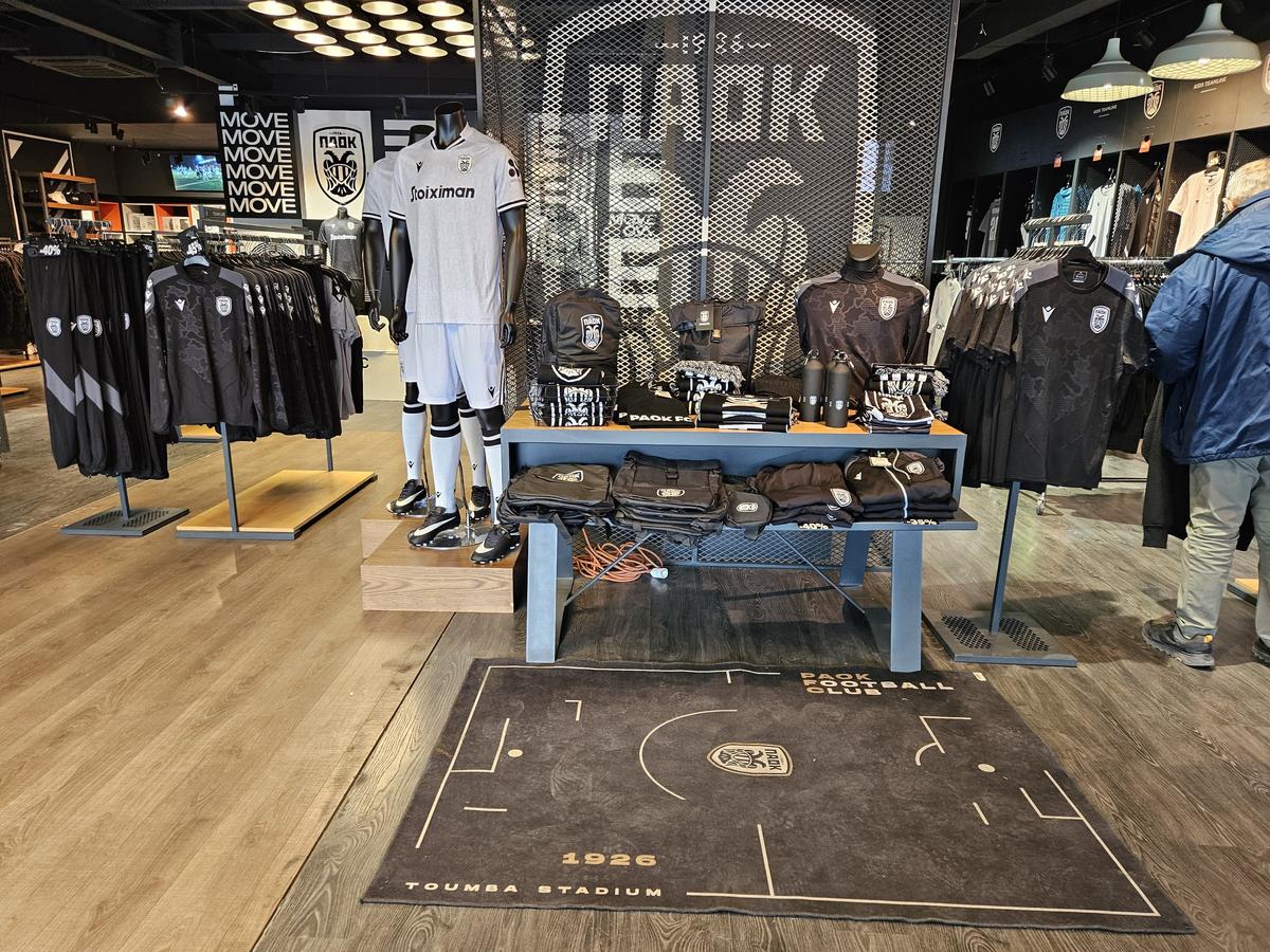 Magazin oficial PAOK Salonic și detalii despre Răzvan Lucescu