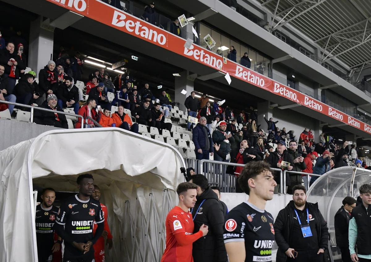Dinamo se califică în „sferturile” Cupei României, după o victorie de control cu Hermannstadt » Traseu excelent pentru „câini” până în semifinale