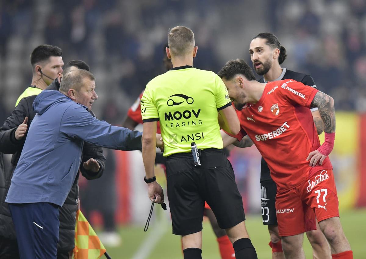 Dinamo se califică în „sferturile” Cupei României, după o victorie de control cu Hermannstadt » Traseu excelent pentru „câini” până în semifinale