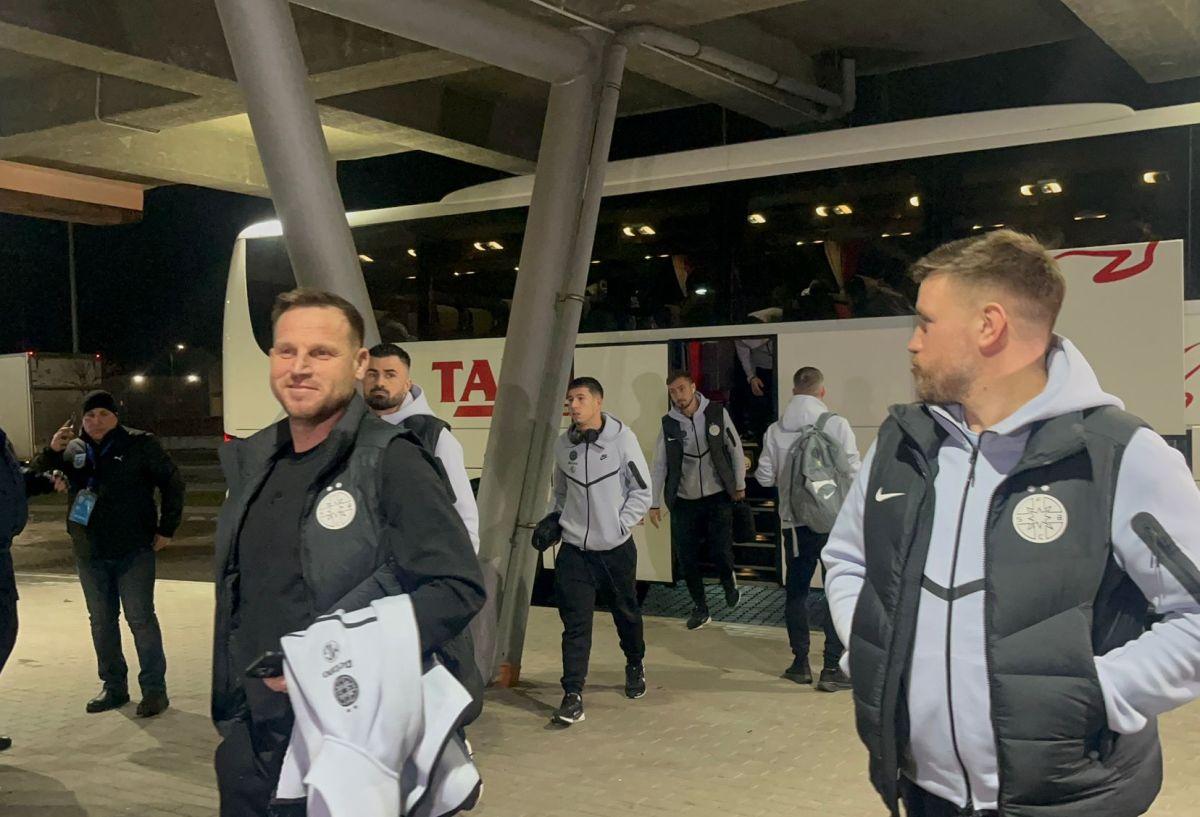CS Universitatea Craiova - FCSB: imagini de la stadion, înainte de meci