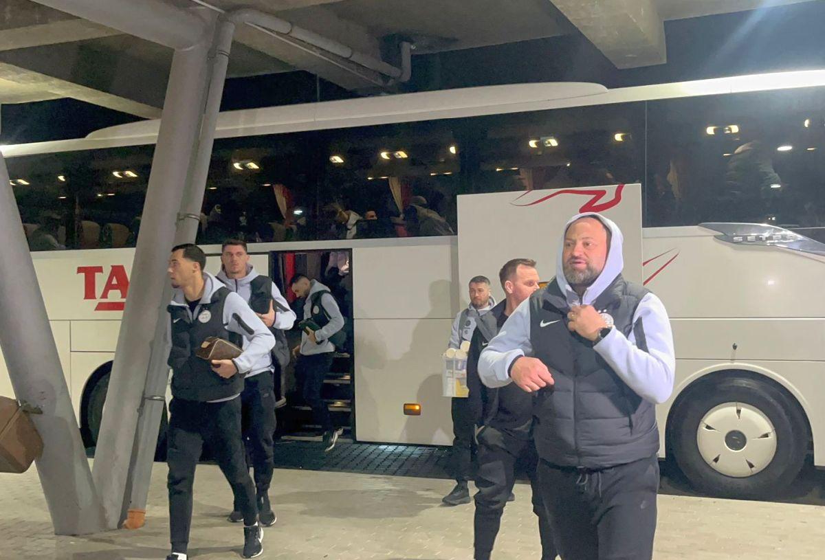 CS Universitatea Craiova - FCSB: imagini de la stadion, înainte de meci