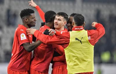 Dinamo se califică în „sferturile” Cupei României, după o victorie de control cu Hermannstadt » Traseu excelent pentru „câini” până în semifinale