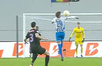 Universitatea Craiova, ironie la adresa FCSB după faza controversată: „Detectivul” care aprobă golul 2