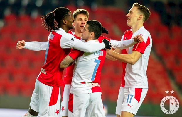 Nicolae Stanciu n-a impresionat la națională, dar e perfect la Slavia Praga: jucătorul lunii în Cehia! „Dedic acest premiu echipei”