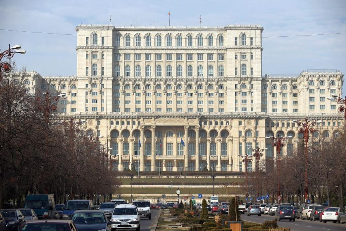 Greșeala pe care cu toții o facem la volan » Titi Aur, avertisment pentru șoferi: „Oamenii nu-și dau seama cât e de periculos!”