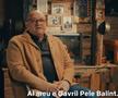 Gavrilă Pele Balint(58 de ani), fostul mare jucător al Stelei și al echipei naționale, promovează documentarul despre brazilianul Pepe (80 de ani).