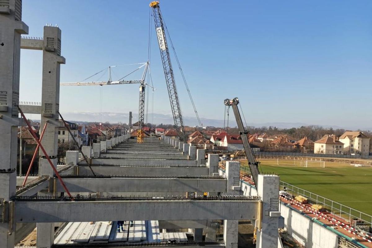 FOTO+VIDEO EXCLUSIV Gazeta a vizitat șantierul noului stadion din Sibiu » Suma fără precedent cheltuită de Primărie + când va fi gata