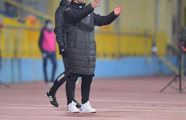 Gaz Metan - Craiova 0-2. Marinos Ouzounidis așteaptă întăririle: „Cu ei am avea mai multe soluții”