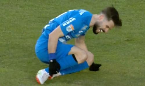În minutul 30 al partidei Chindia - FCU Craiova (play-out, etapa #1), gazdele trebuiau să primească un penalty.