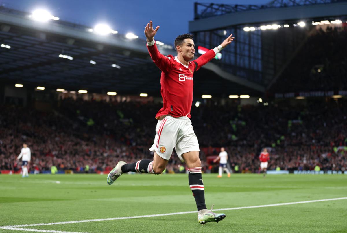 Manchester United - Tottenham 3-2. Cristiano Ronaldo a devenit cel mai bun marcator din istoria fotbalului! Hattrick pentru portughez