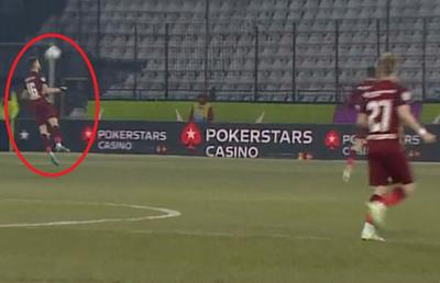 Eroare monumentală în apărarea lui CFR Cluj » Rar vezi așa ceva!
