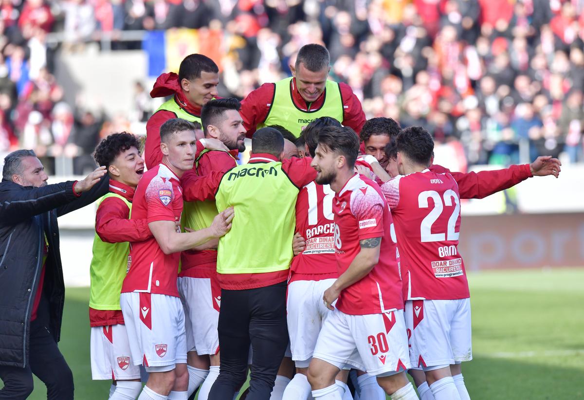 Dinamo - Poli Timișoara 1-1 » „Câinii” se califică dramatic în play-off-ul Ligii 2