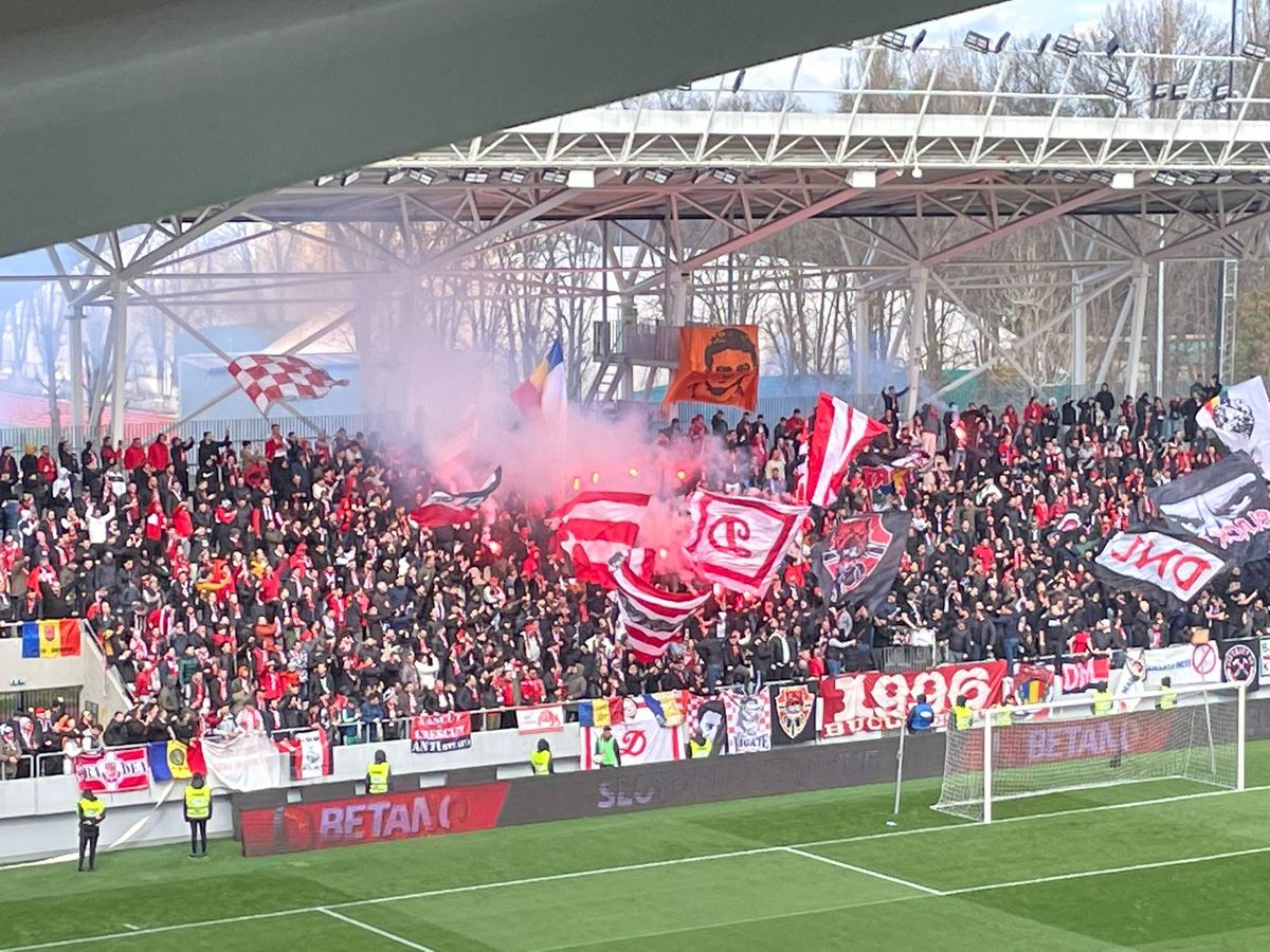 Dinamo - Poli Timișoara, meci