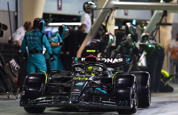 Mercedes, mesaj pentru fani după debutul ratat din 2023: „Nu există gloanțe de argint în Formula 1”