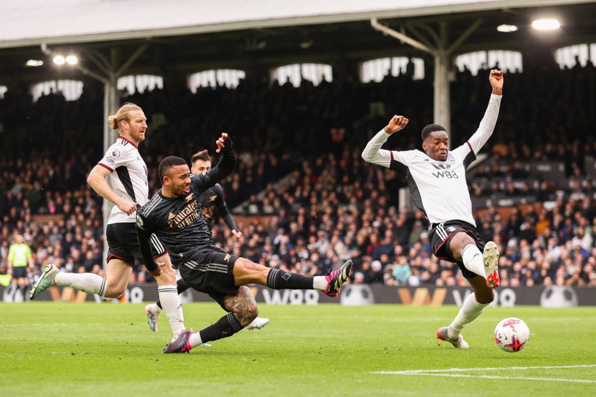 Arsenal, victorie lejeră cu Fulham