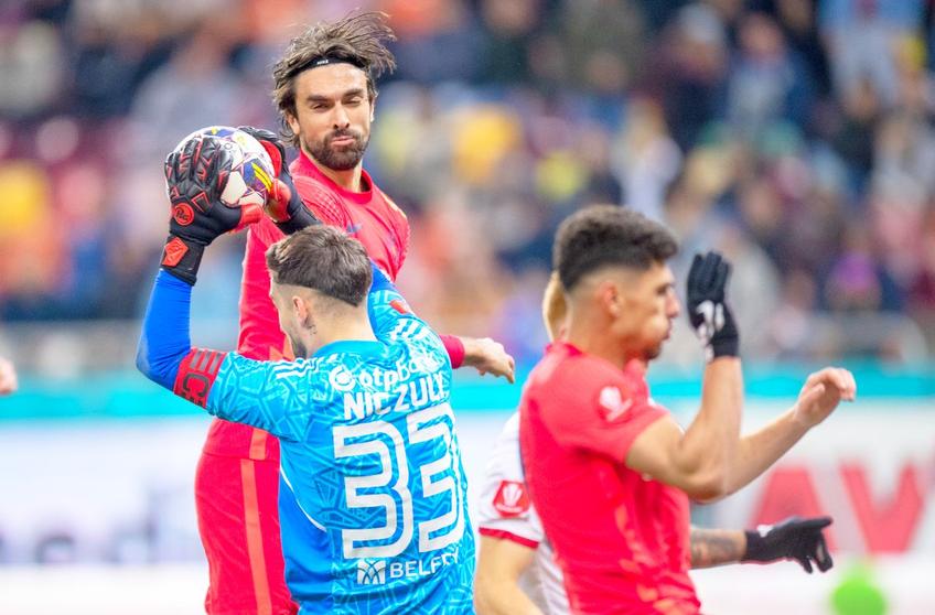 Andrea Compagno ar prefera-o pe Sepsi în play-off, dintr-un motiv simplu: Becali trebuie să îi achite lui Mititelu câte 100.000 de euro pentru fiecare apariție a italianului în meciurile directe.