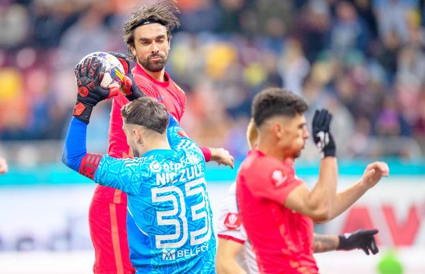 Vrei FCU Craiova în play-off? Cum a răspuns Compagno: „Întrebarea asta e ciudată. Eu n-aș juca două meciuri”