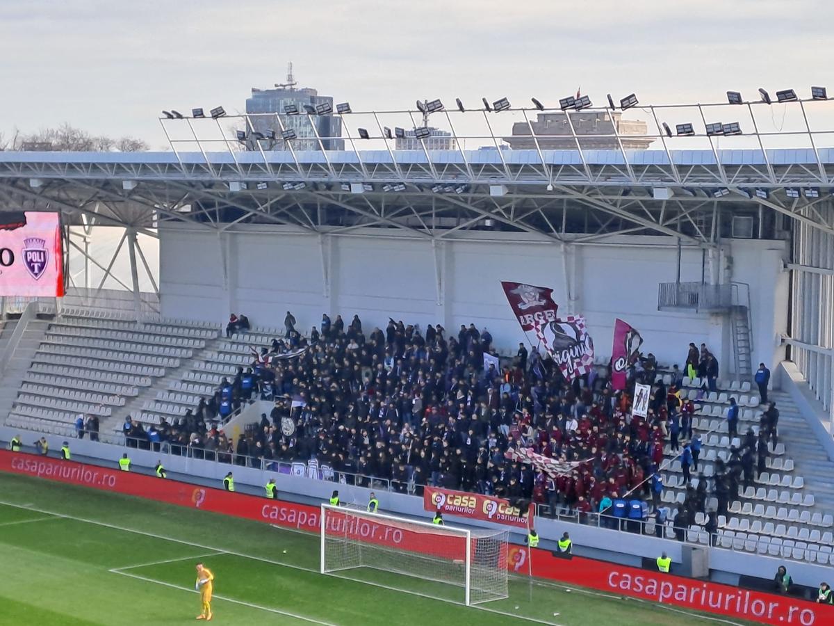 Dinamo - Poli Timișoara 1-1 » „Câinii” se califică dramatic în play-off-ul Ligii 2