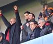 Bucuria fanilor și jucătorilor lui Dinamo după calificarea în play-off // FOTO: Cristi Preda
