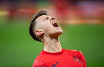 O gafă imensă a decis meciul FCSB - Sepsi! Cum a ajuns Tavi Popescu singur în fața porții goale