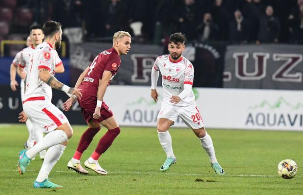 Poveste amuzantă cu fotbalistul lui Dinamo: „Mă deranja becul de la nocturnă. Am dat unde am văzut roșu” :D