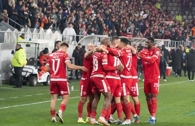 Doi jucători de-ai lui Dinamo nu se antrenează! În rest, Zeljko Kopic a primit vești bune!