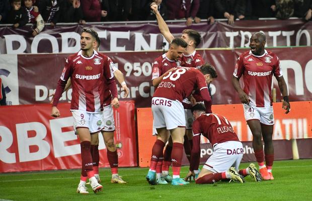 Starul Rapidului, dorit de Benfica » Dezvăluirea făcută de un fost internațional „tricolor”