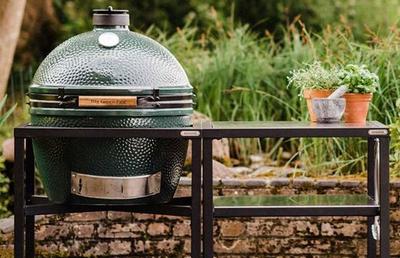 Trăiește inovația și descoperă plăcerea autentică a gătitului pe cuptoarele ceramice Big Green Egg!